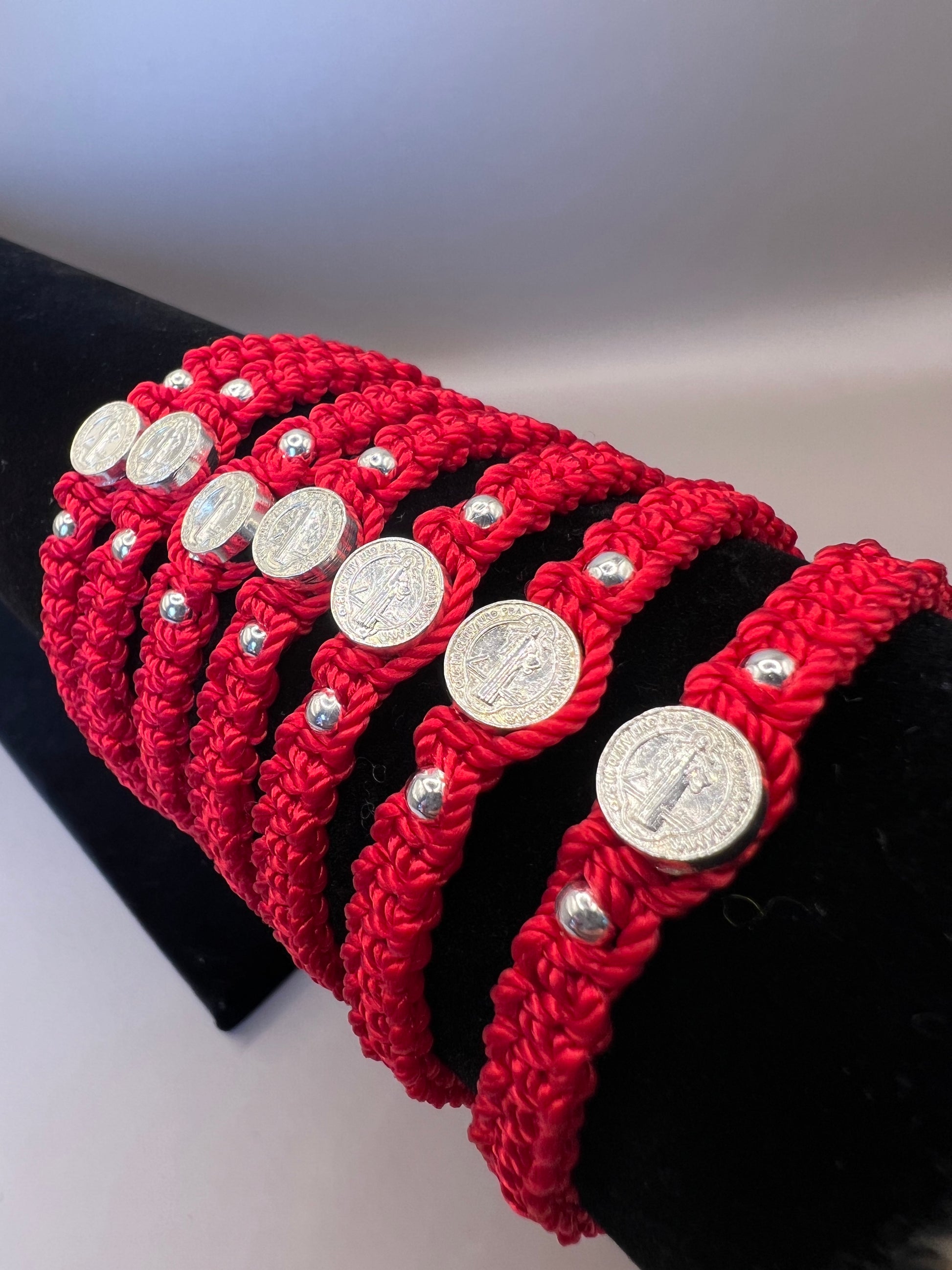 San Benito Red Bracelet – ArtesAna Varieties